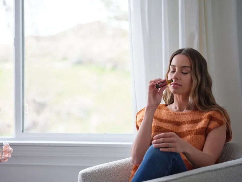 Forger sa résilience intérieure : le pouvoir des huiles essentielles face aux turbulences émotionnelles
